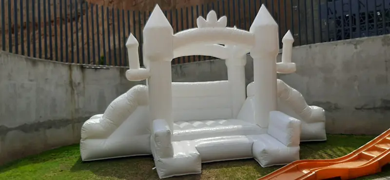 Inflable El Castillo Blanco