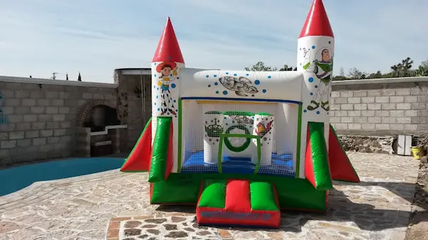 Nave espacial Toy Story -Q