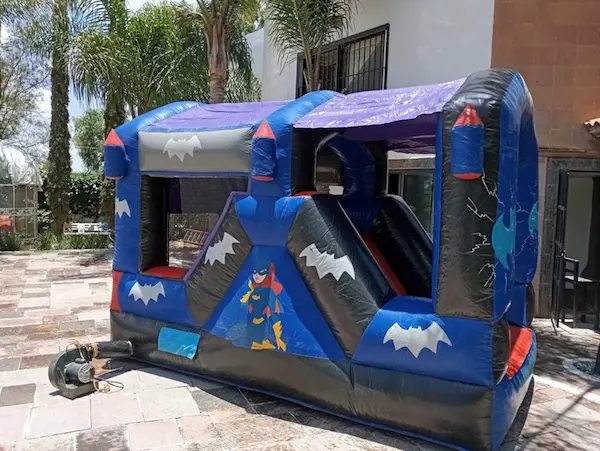 Batman y Batichica -Q